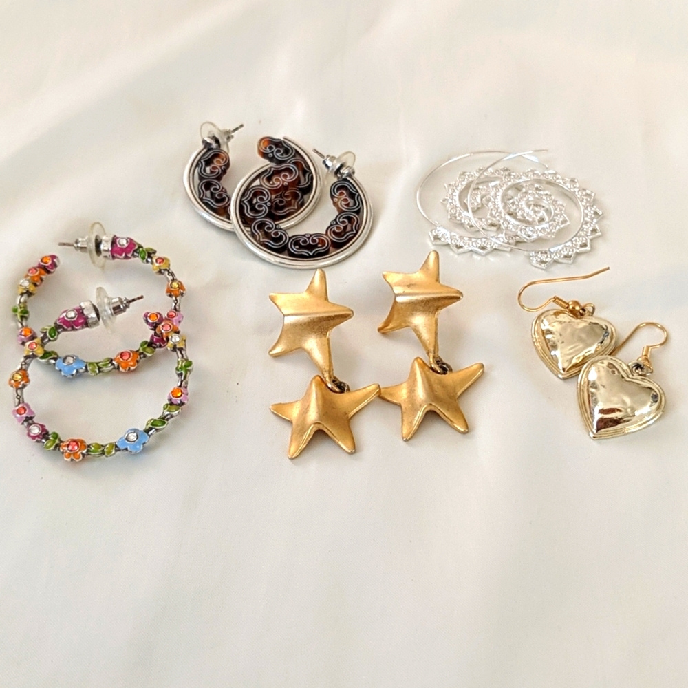 Lot of 5 pierced earrings